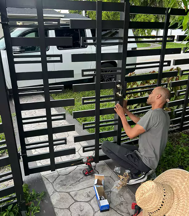 Driveway Gate Repair in Pembroke Pines, FL