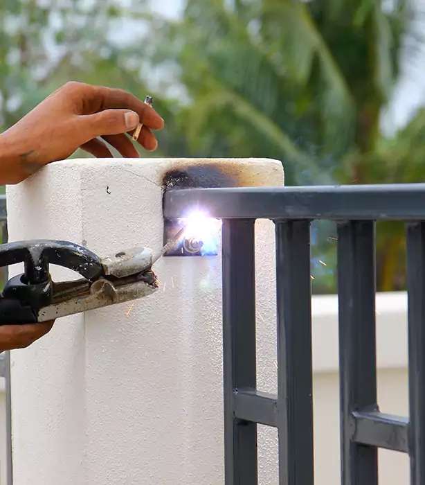 Fence Gate Repair in Pembroke Pines, FL
