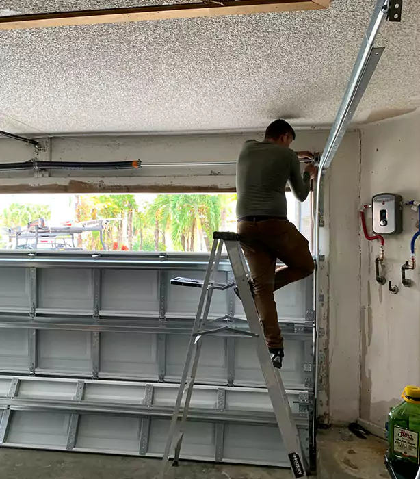 Garage Door Hinge Replacement in Pembroke Pines, FL