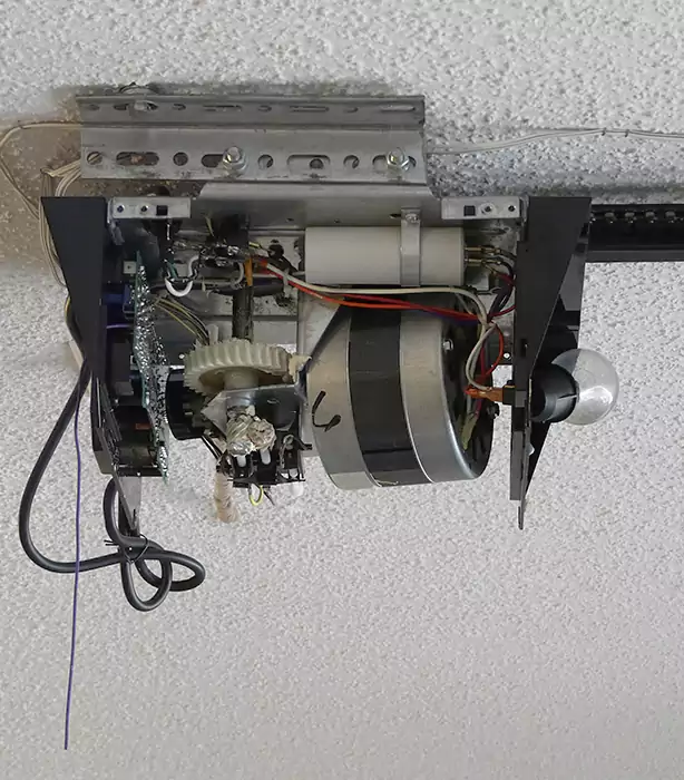 Garage Door Motor Replacement in Pembroke Pines, FL