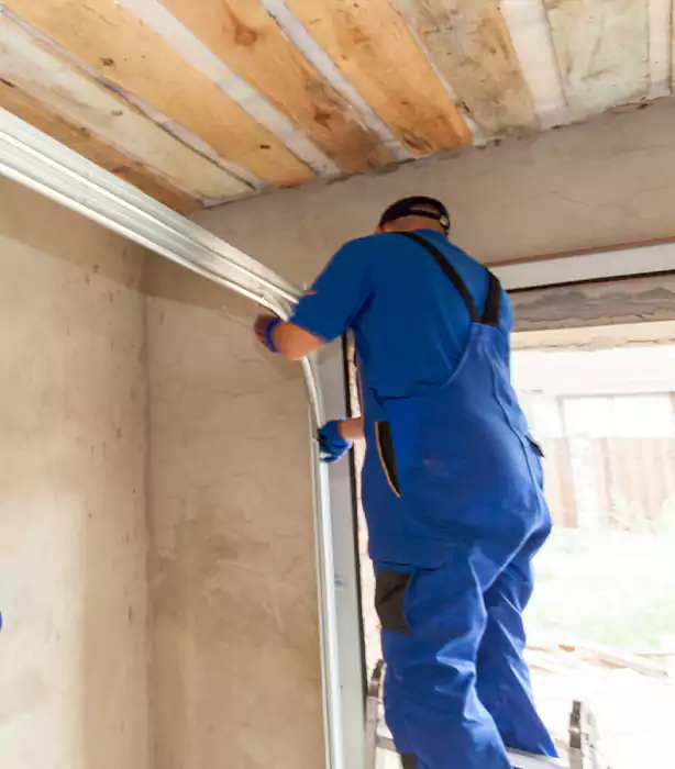 Garage Door Rail Replacement in Pembroke Pines, FL